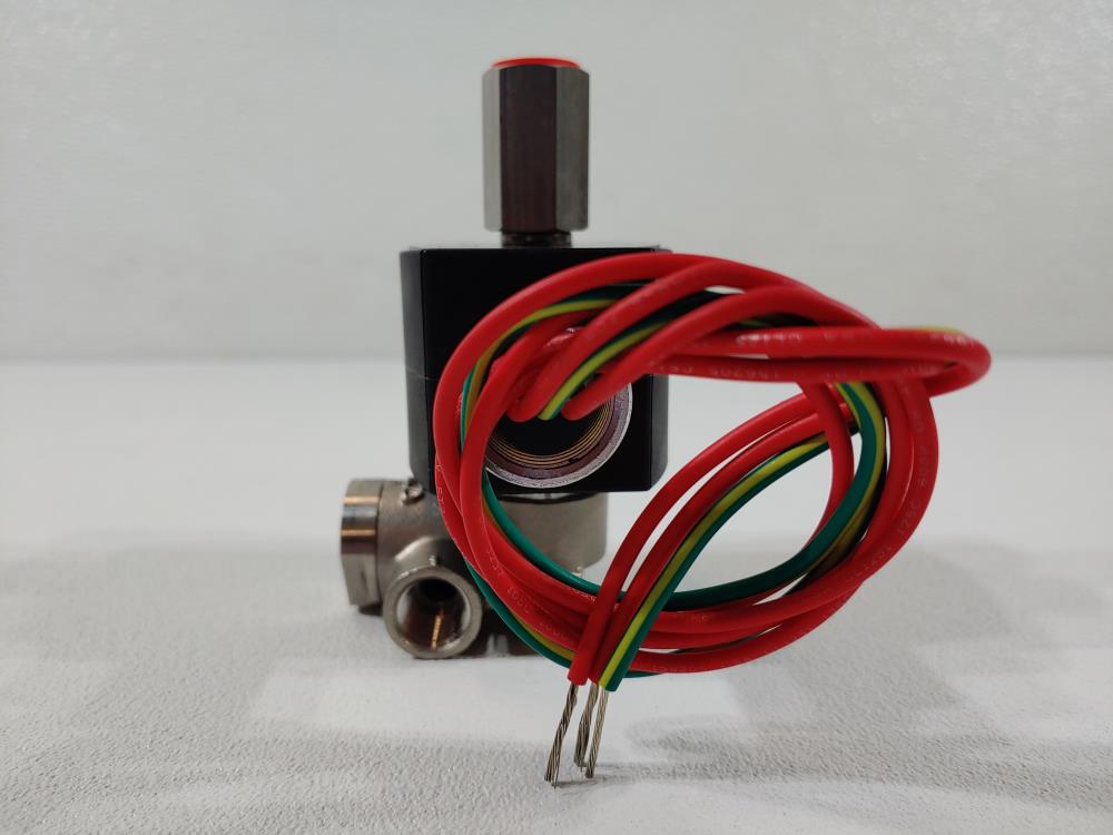 ASCO Red-Hat 1/4" FNPT 3-Way Stainless Steel Solenoid Valve Cat# EF8317G008