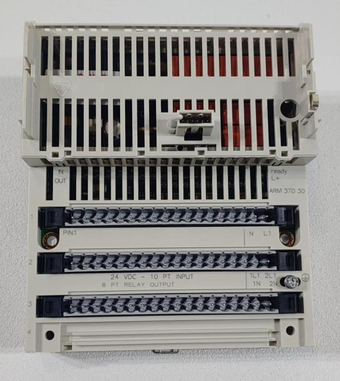 Schneider Modicon Discrete I/O Module Momentum - 10I / 8O Relay 170ARM37030