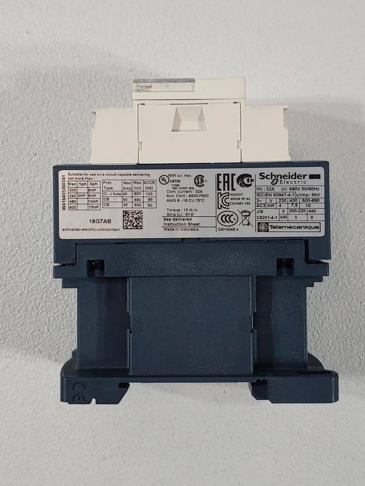 Schneider Electric 120V AC IEC Magnetic Contactor 3 Pole Non-reversing LC1D18G7