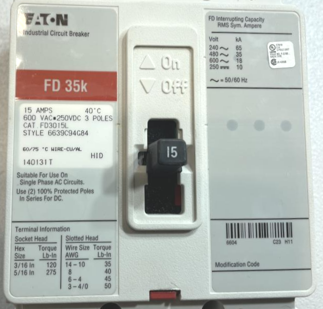 Eaton Molded Case Circuit Breaker FD3015L