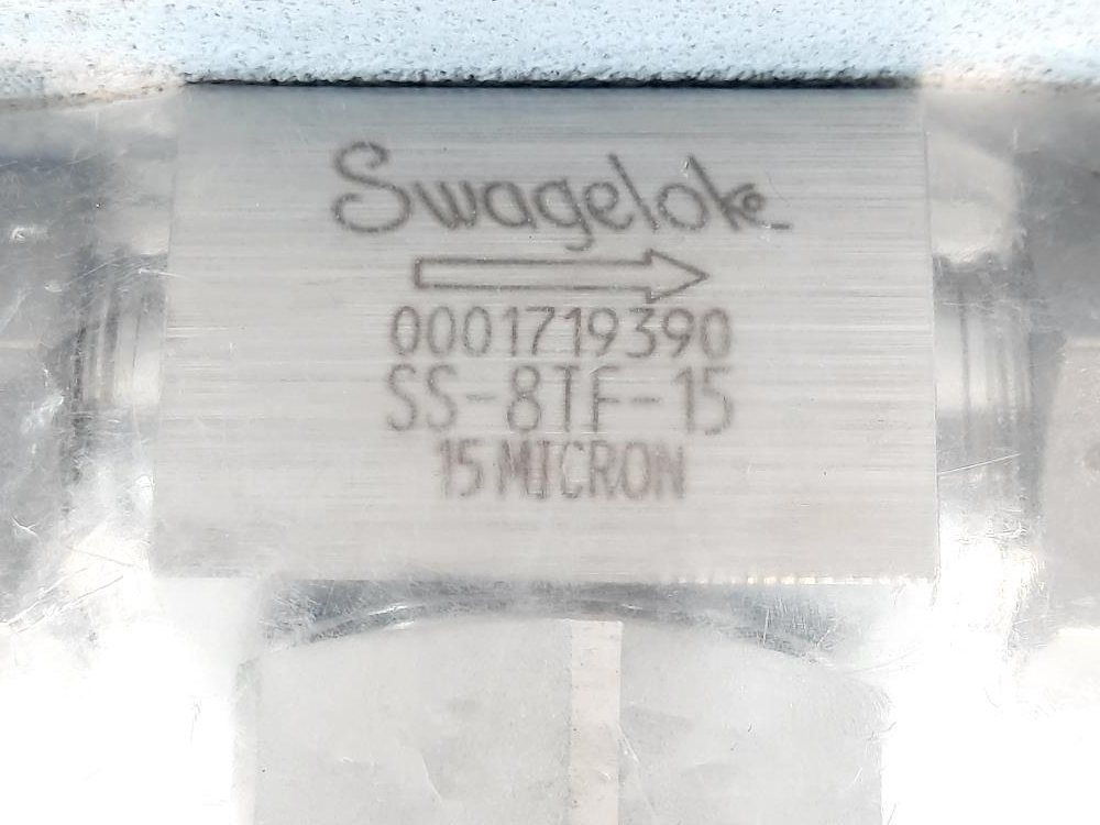 Stainless Steel Tee-Type Particulate Filter, 1/2 in. Swagelok Tube Fitting