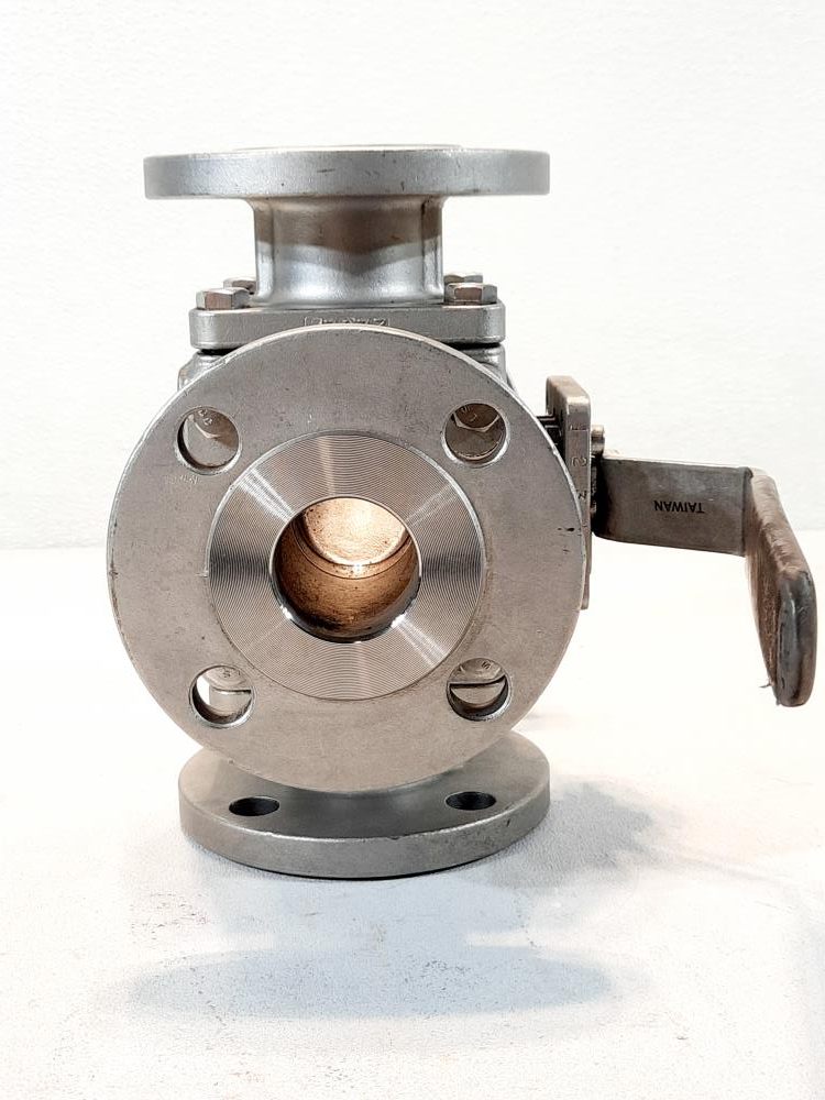 Flow-Tek 1-1/2"  Multi-port 4-way ball valve CF8M