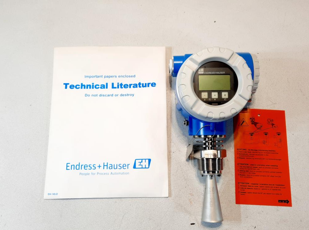 Endress Hauser Micropilot M Level Transmitter  FMR240-T2E1GNJAC4A