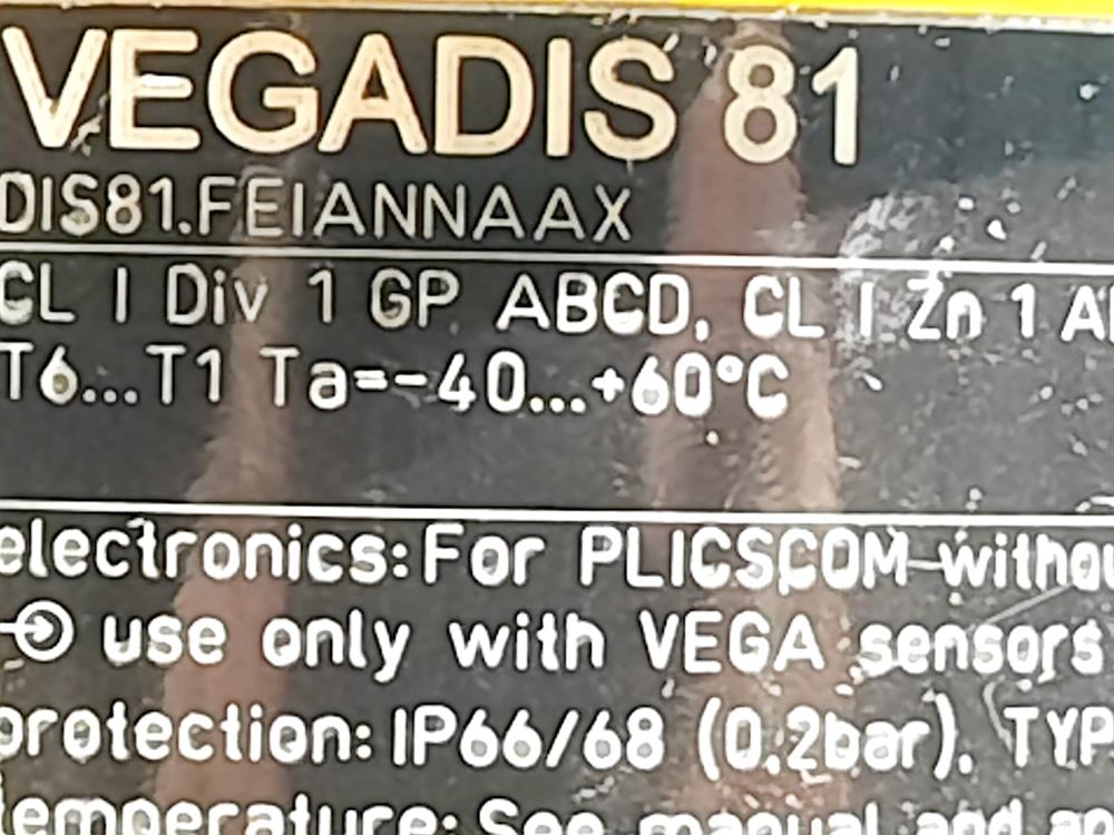 VEGA VEGADIS 81 External Display Model#: DIS81.FEIANNAAX