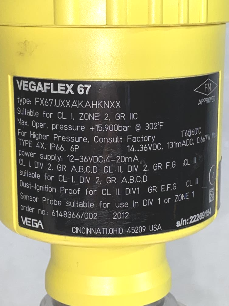 VegaFlex67 Level sensor  FX67.UXXAKAHKNXX w/ 4" 150# Stainless Steel Flange