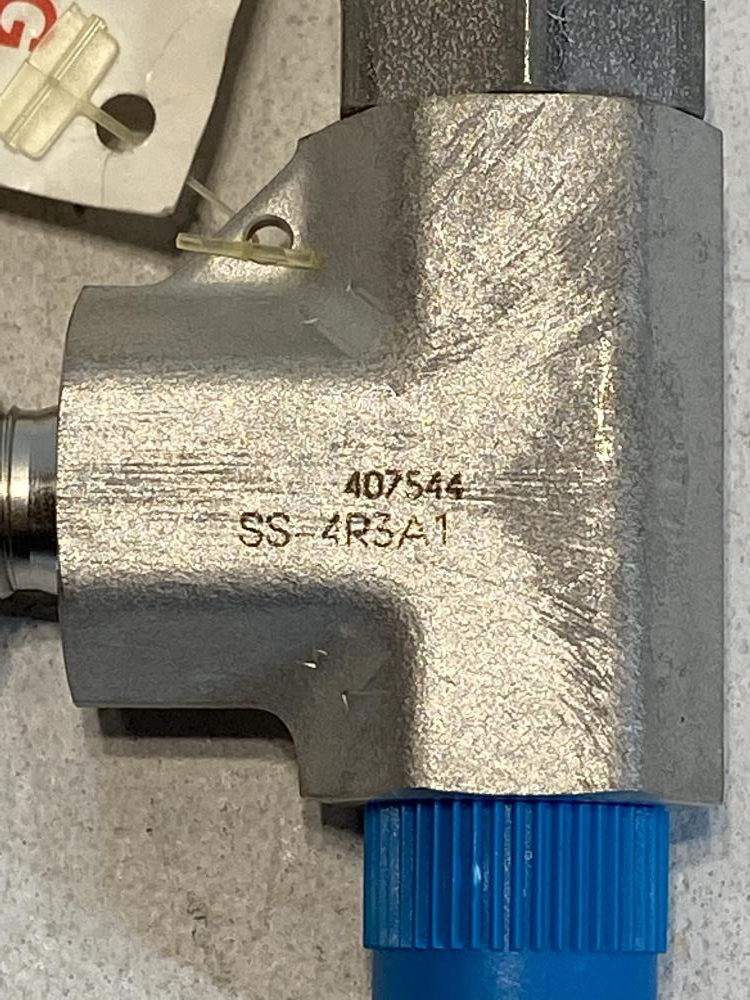Swagelok SS-4R3A1 SS High Pressure Proportional Relief Valve