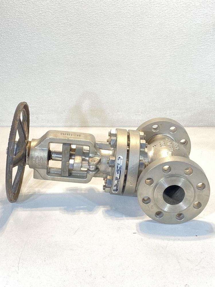 Walworth 2" 600# Globe Valve CF8M