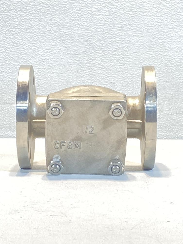 Global 1-1/2" 150#  CF8M Swing Check Valve