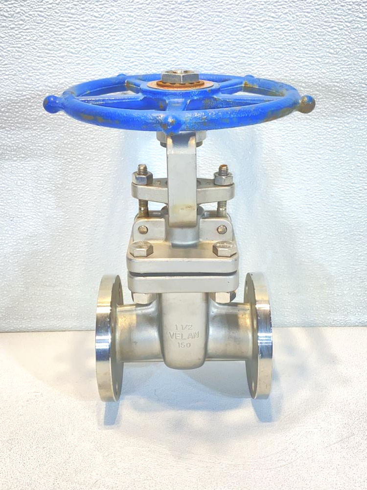 Velan 1-1/2" 150# CF8M gate Valve