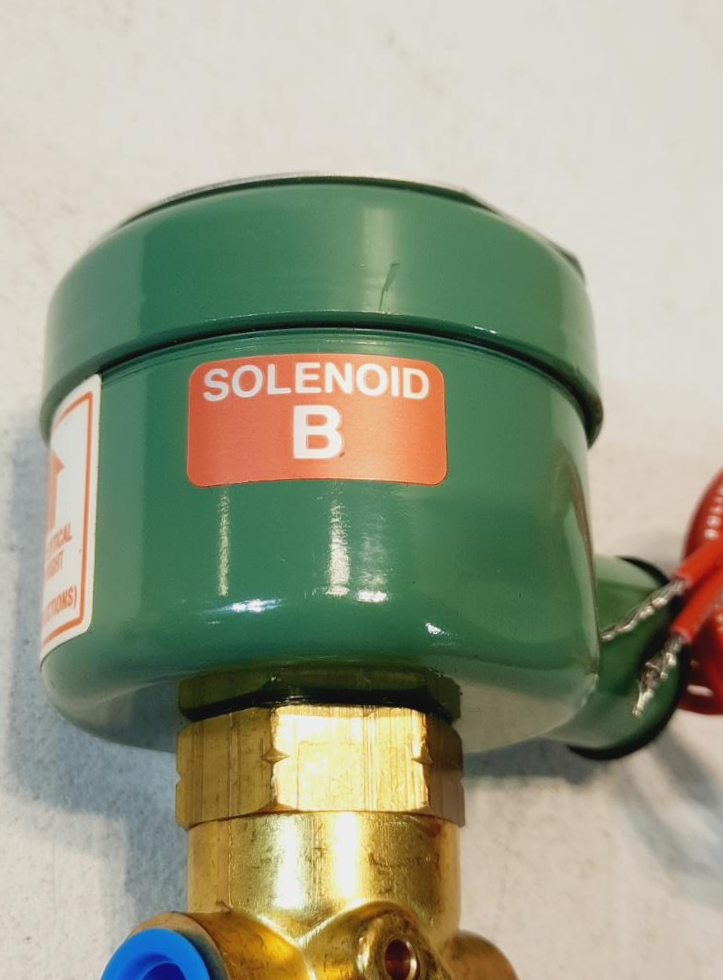 Asco Red Hat Solenoid  Valve 1/4" Brass 8323A32