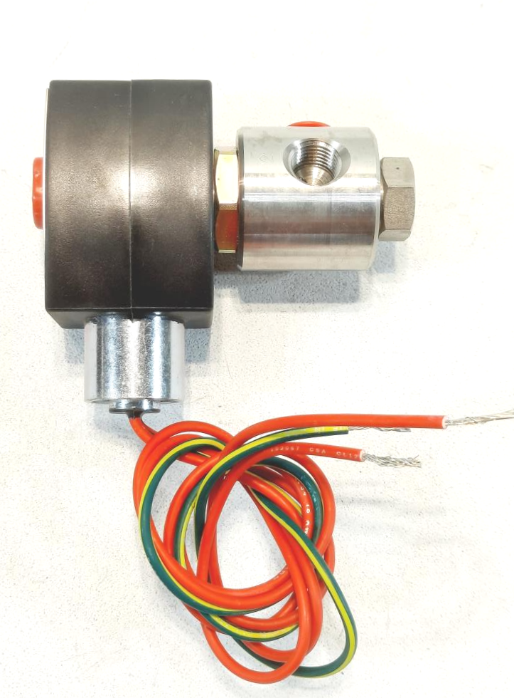 ASCO Red-Hat II 1/4" NPT 3-Way Stainless Solenoid Valve EF8320G202 / EF8003G1