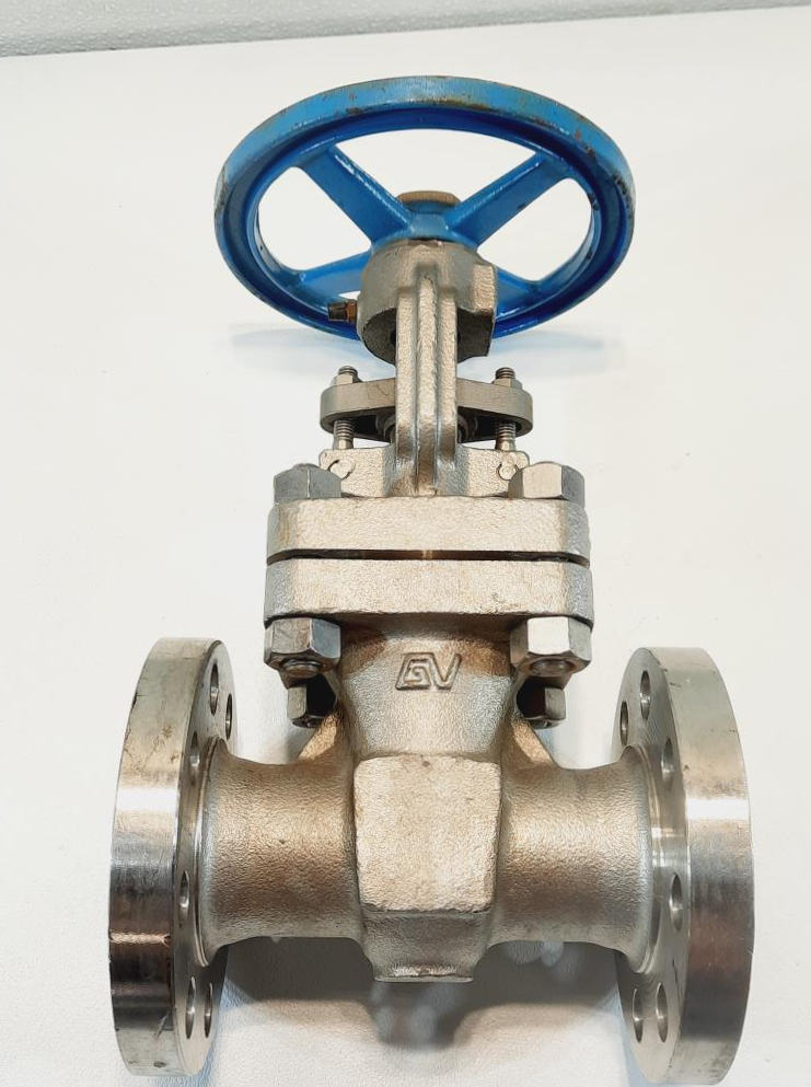 Powell 2" 300# Gate Valve CF8M Fig #: 2467KPE