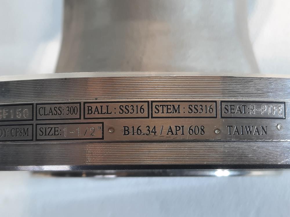 Quadrant 1-1/2" 150# CF8M Stainless Steel Flange Ball Valve