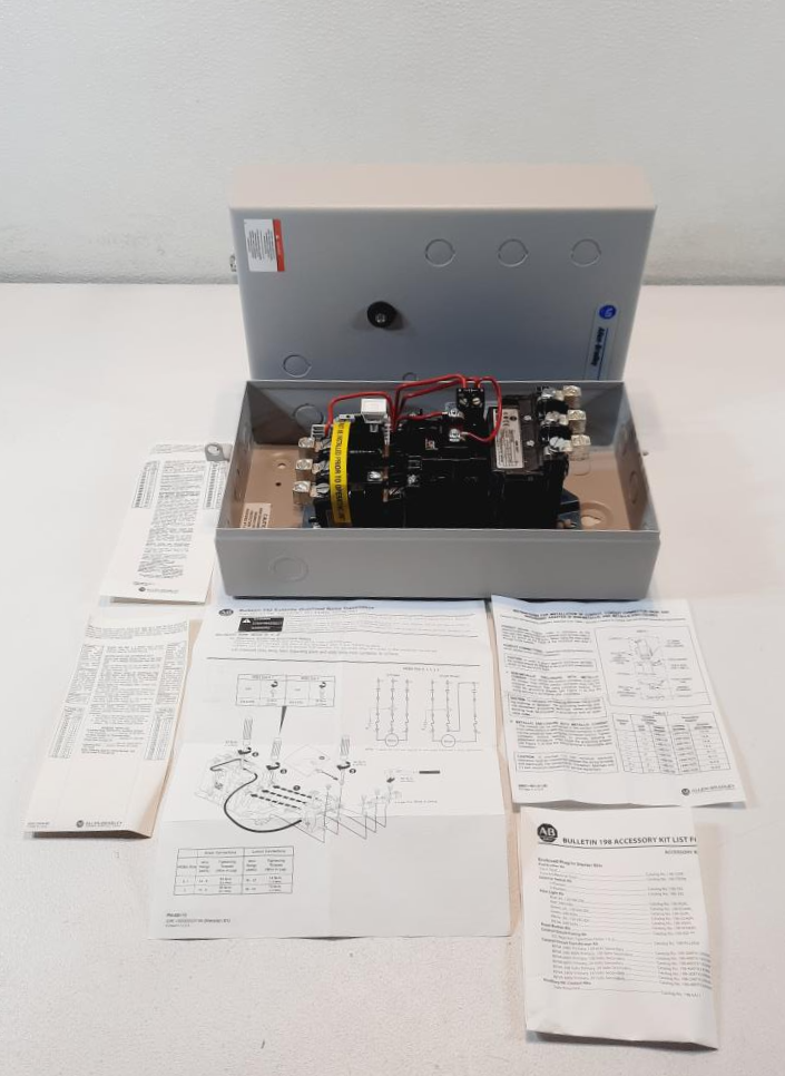 Allen Bradley 500F-C0*930 Contactor /509 Starter w/ 598-BA1376 Enclosure