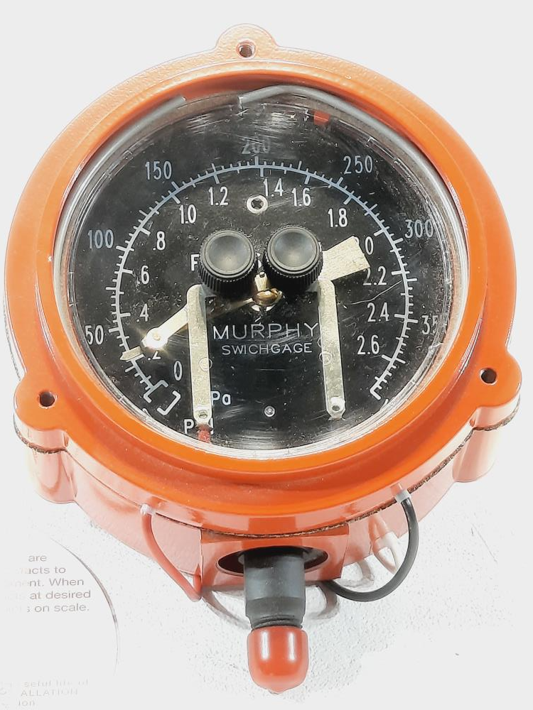 Murphy OPLFC-A-400 Pressure Swichgage (05701086)