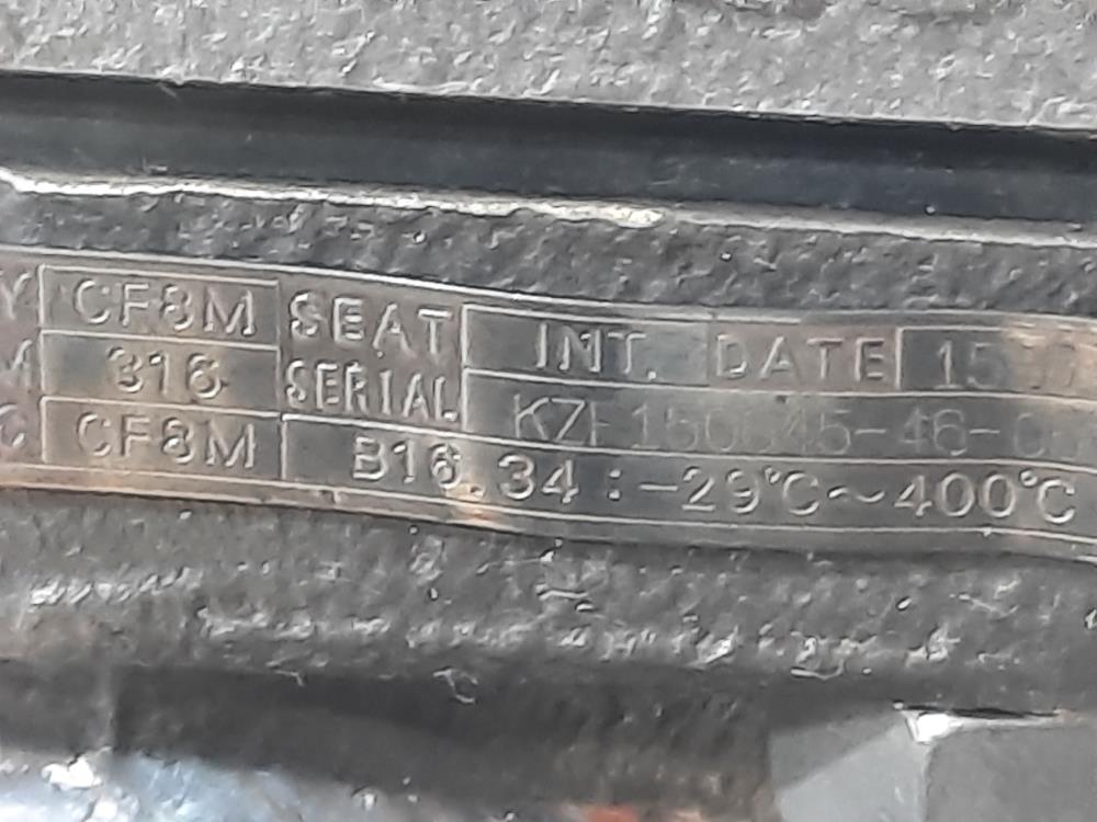 Kitz 2-1/2" x 1-1/2"  300# CF8M Steam Jacket Gate Valve B16.34
