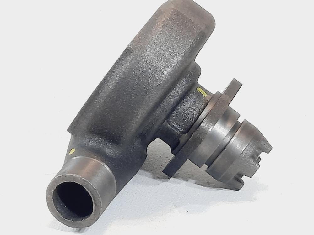 Detroit Diesel Water Pump Size 671 Model#: 10637005