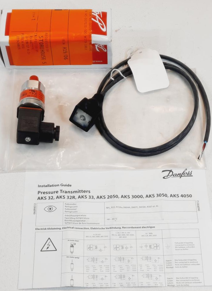 DANFOSS AKS 3000 Pressure Transmitter 060G5606