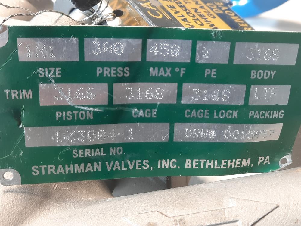 Strahman 1" x 1" 600# 316SS Flanged Piston Valve Y-768-2
