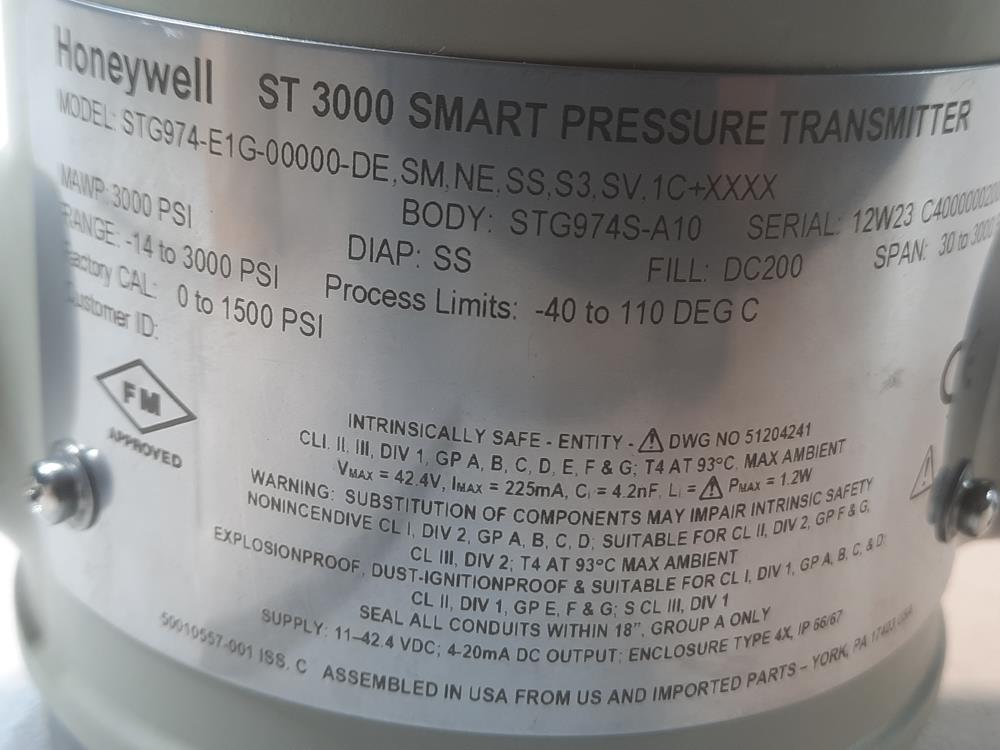 Honeywell ST 3000 Smart Pressure Transmitter STG974-E1G-00000-DE SM NE SS ,S3,SV