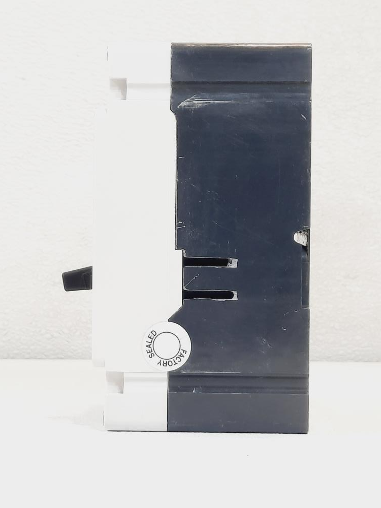 Eaton Industrial Molded Case Circuit Breaker HFD3030