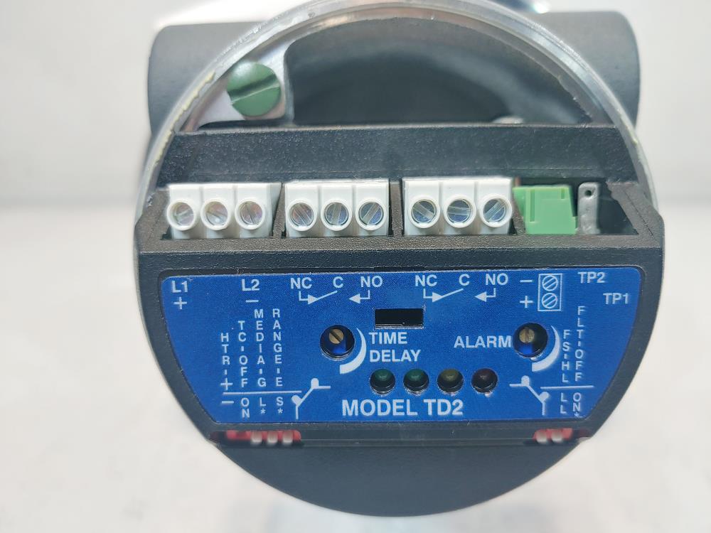 Magnetrol Thermal Flow  Thermatel Dispersion Switch XTD2-7D01-030/XTMA-A430-037