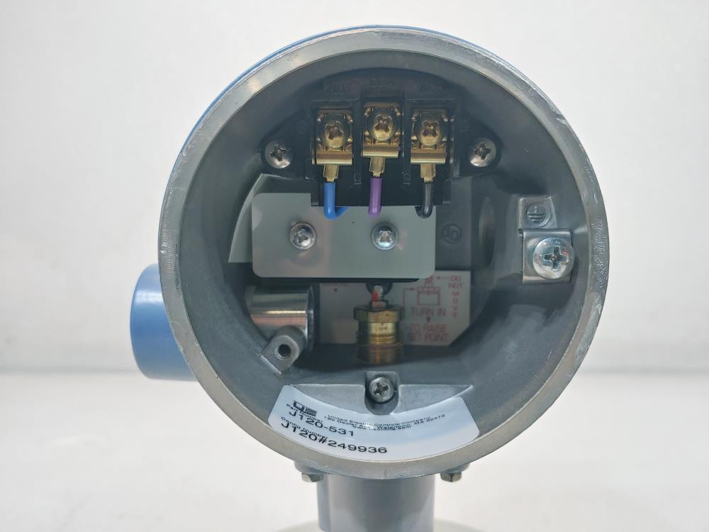United Electric Pressure Switch J120531