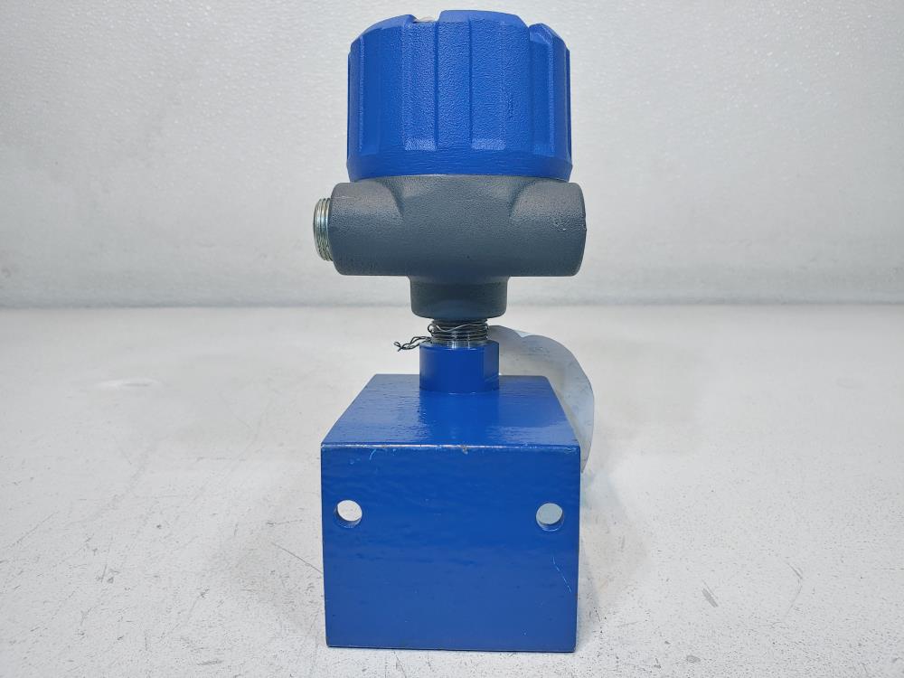 Magnetrol Ultrasonic Level Switch Housing XTD2-7D01-130/XTMA-A430-037