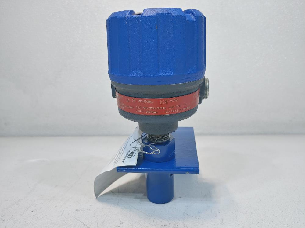 Magnetrol Ultrasonic Level Switch Housing XTD2-7D01-130/XTMA-A430-037