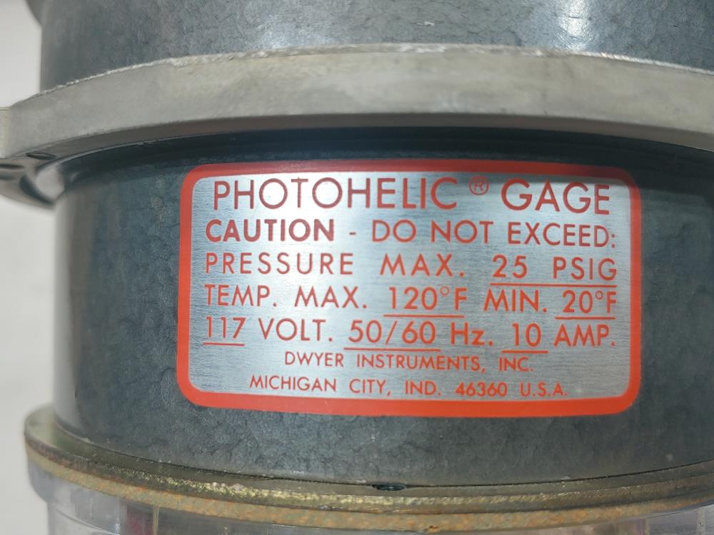Dwyer Series 3000 Photohelic Pressure Switch / Gage HH-117 Vac