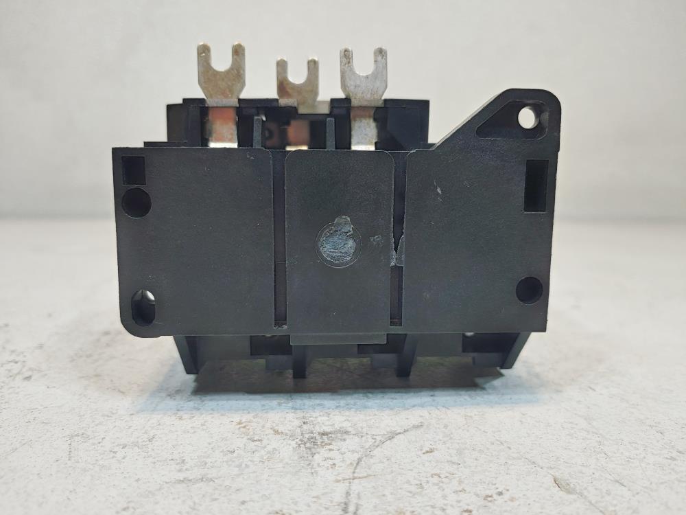 General Electric Solid State Overload Relay CR324CXGS