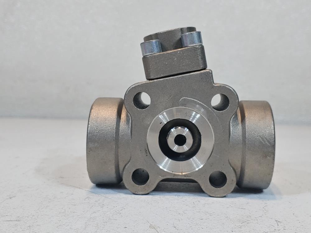 Armstrong IS4 Stainless Steel Steam Trap Universal Connector, 3/4" SW D513680