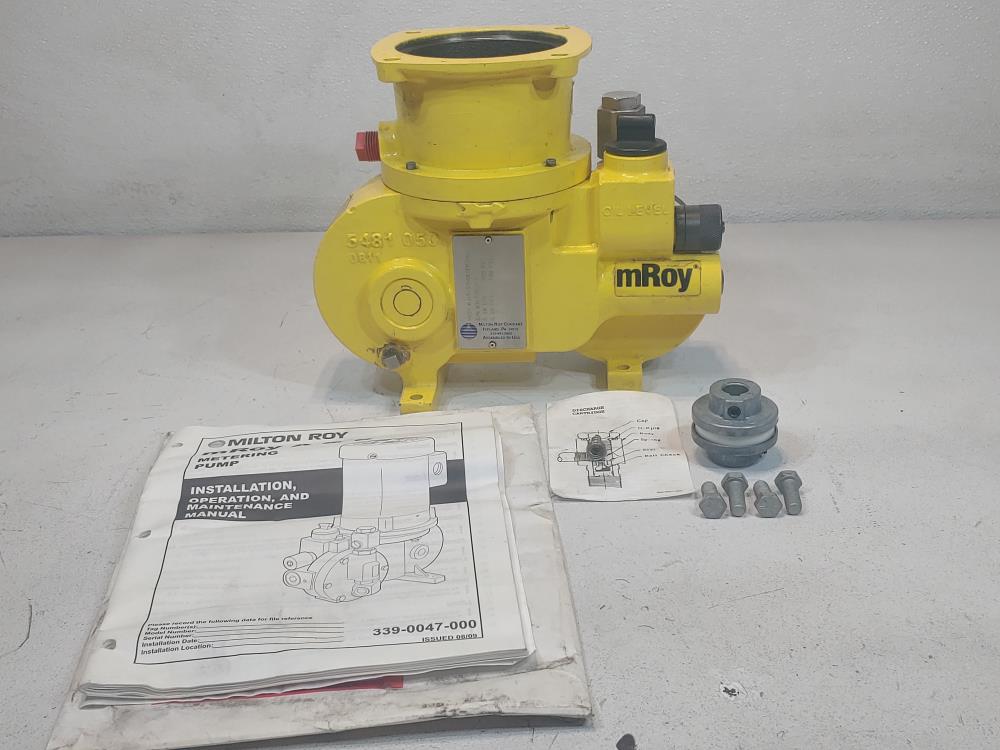 Milton Roy Metering Pump RJ15153XSESEM2NN, 5.10 GPH 925 PSI, 6.20 GPH 100 PSI