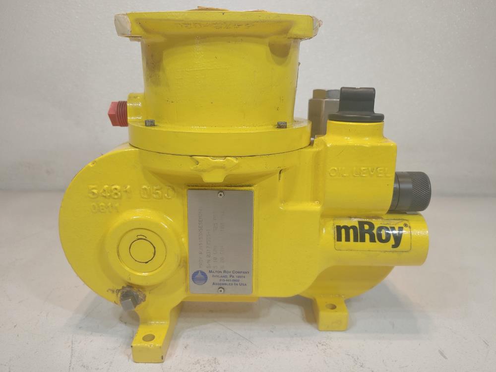 Milton Roy Metering Pump RJ15153XSESEM2NN, 5.10 GPH 925 PSI, 6.20 GPH 100 PSI