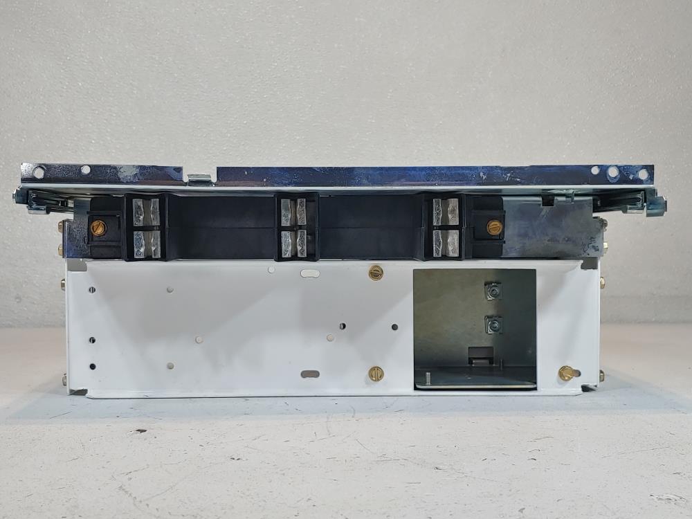 Eaton Cutler-Hammer Motor Control Center w/ E125H Molded Circuit Breaker