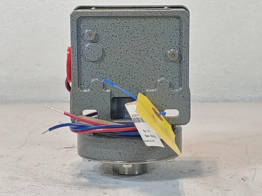 SOR Pressure Switch 12N3-A614-N4-C1A-RRVV