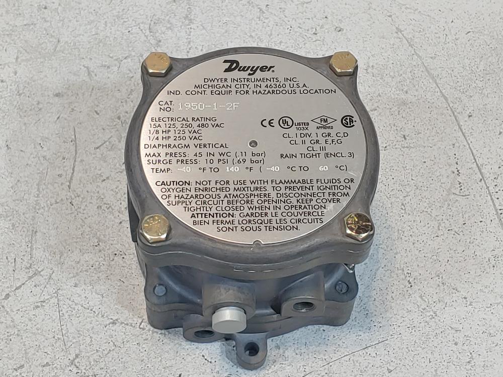 Dwyers Differential Pressure Switch 1950-1-2F