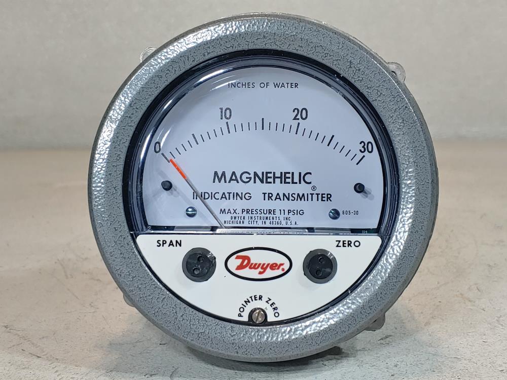 Dwyer 605-30 Magnehelic Differential Indicating Transmitter