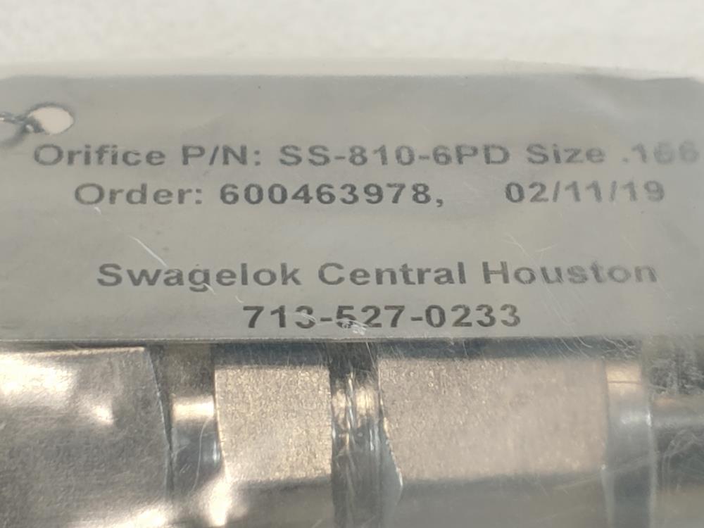 Swagelok 3 -Piece 1/2" Ball Valve SS-63TS8-JL w/ Poppet Check Valve SS-CHS8-1/3