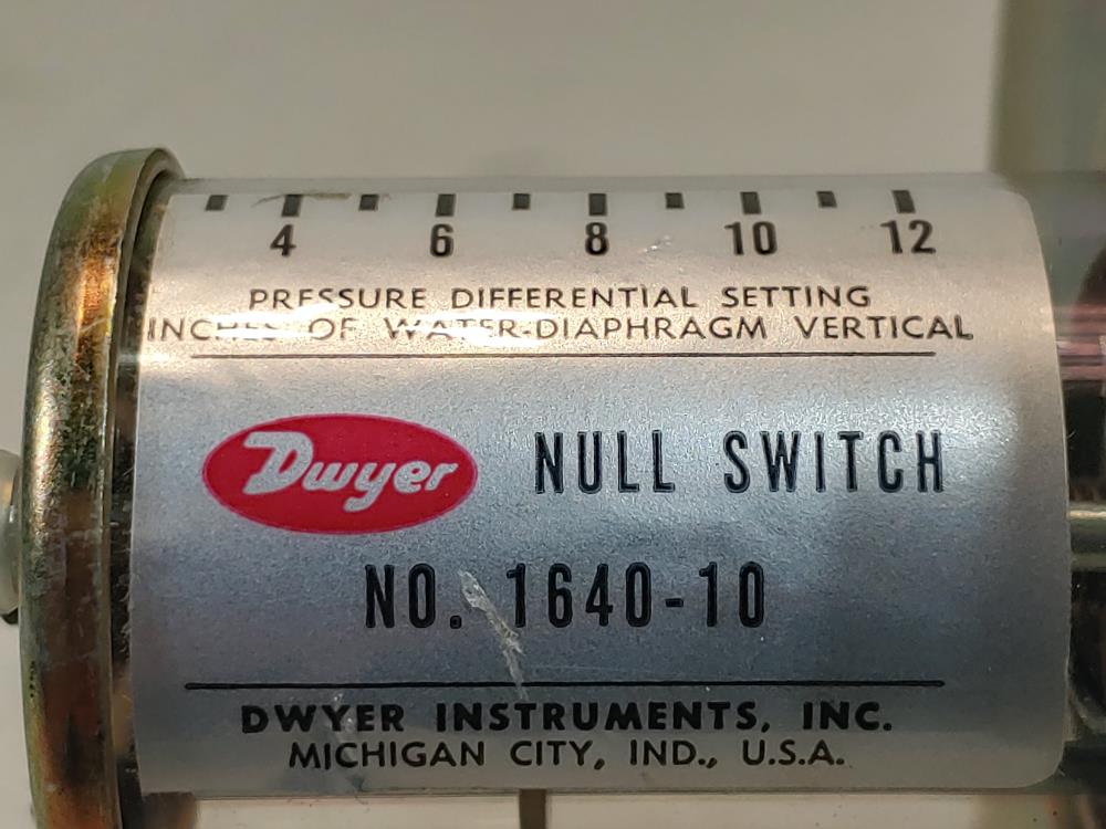 Dwyer Floating Contact Null Switch #1640-10 