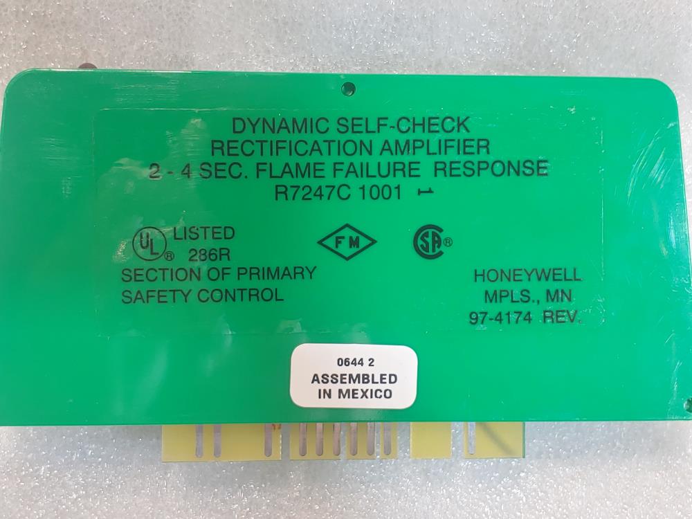 Honeywell Dynamic Self-Check Rectification Flame Amplifier R7247C 1001
