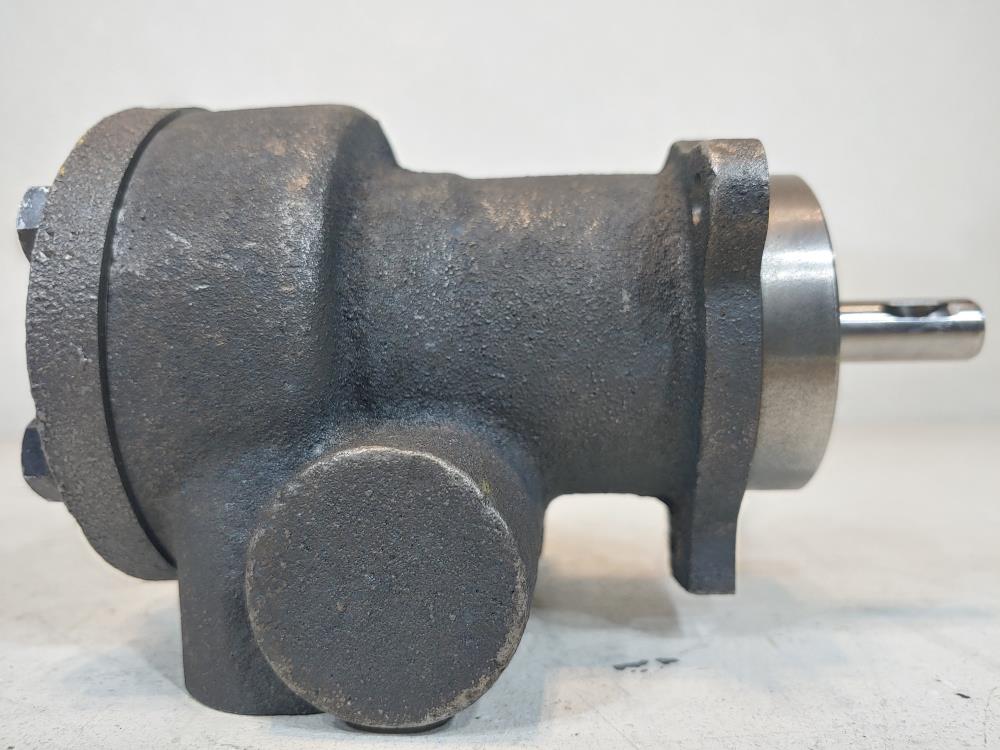 Tuthill 1/2" NPT Gear Pump 2L35