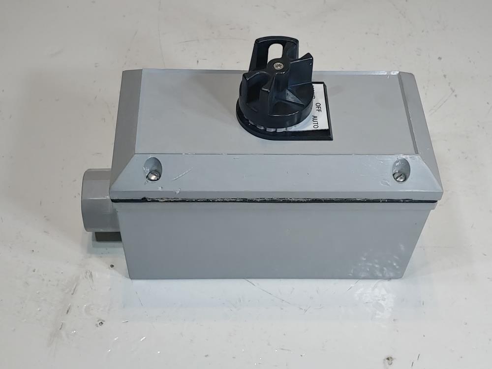Eaton Selector Switch Control Station N2S2123-HN-OF-AU