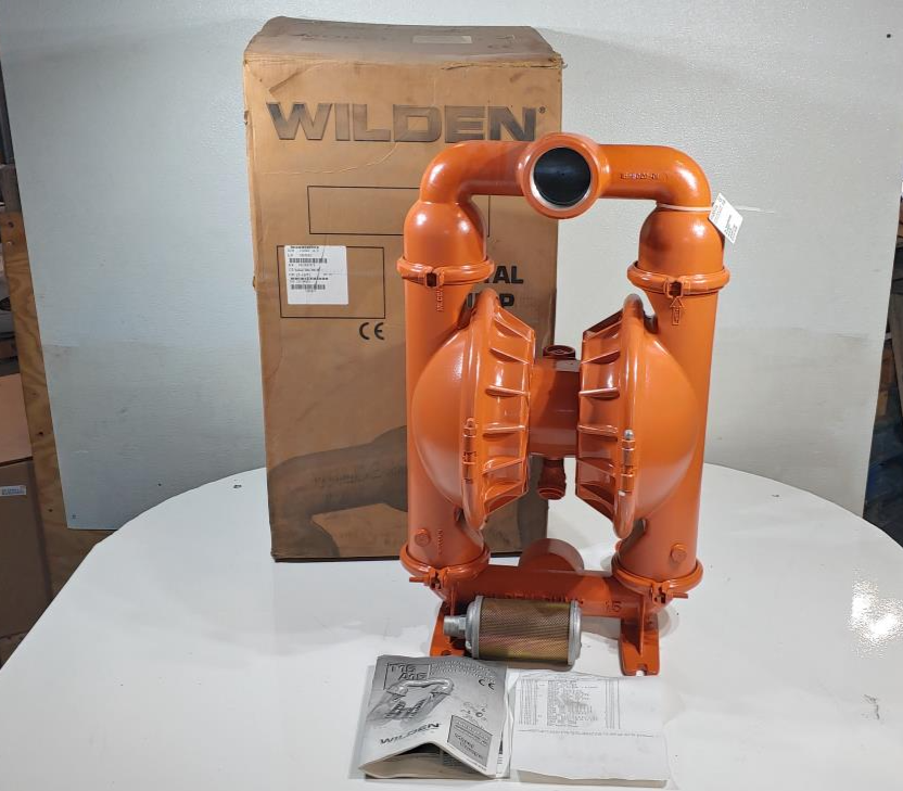 Wilden 3" NPT Diaphragm Pump T15/AAAAB/BNS/BN/BN