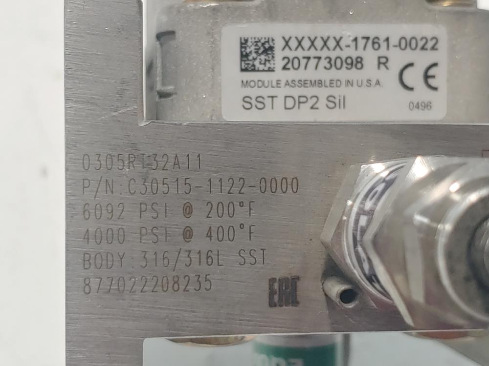 Rosemount 3051CD2A02A1AS5E5M5 Pressure Transmitter W/ Manifold