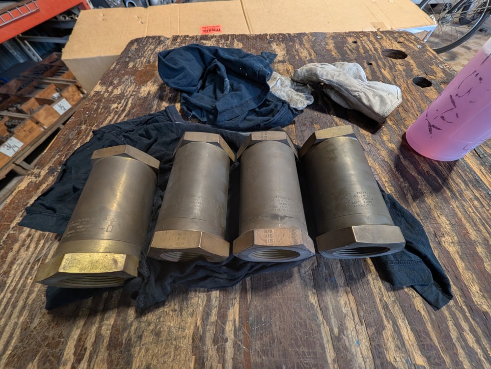 Circle Seal 1-1/2" Check Valve Model 249B-12PP