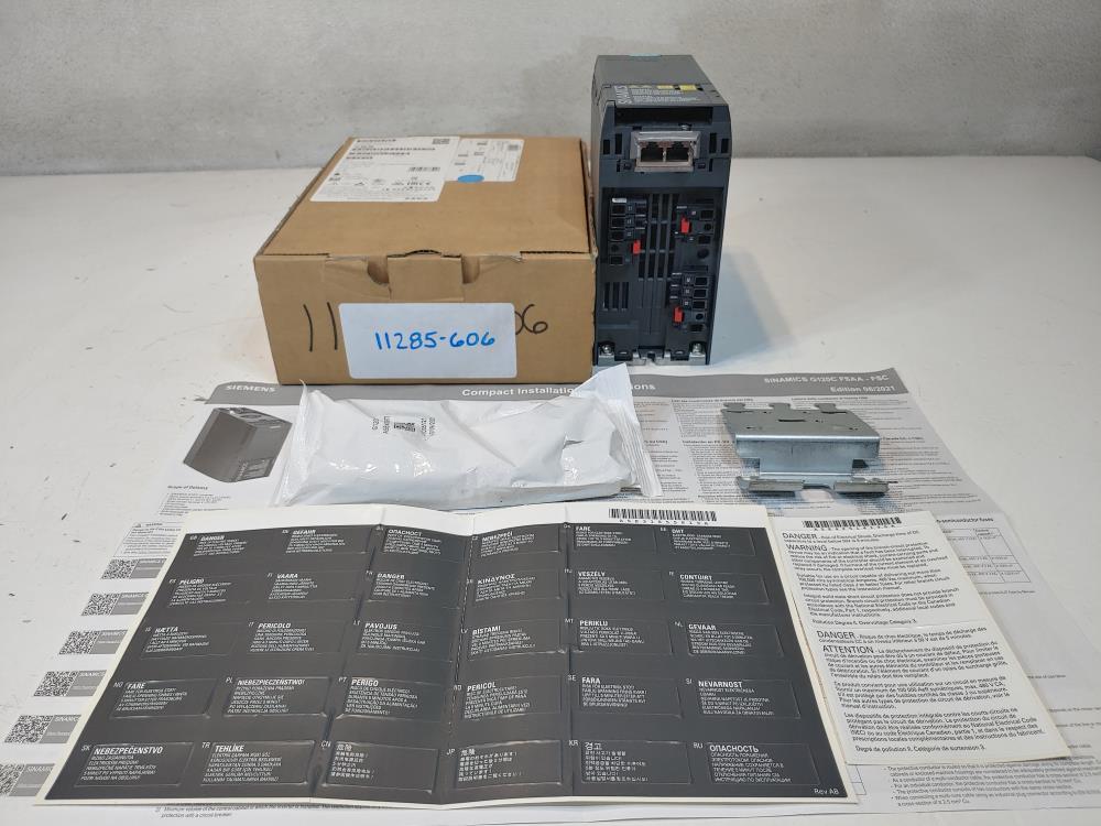 Siemens Sinamics G120C Frequency Converter 1P 6SL3210-1KE15-8UF2