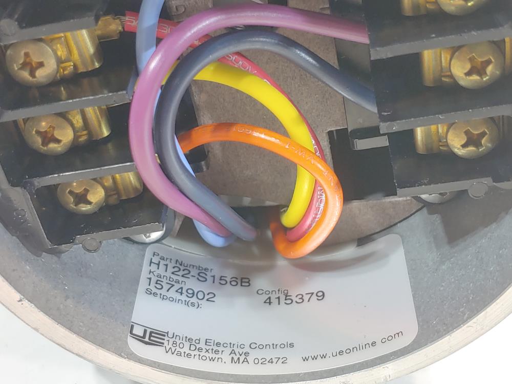 United Electric H122-S156B Pressure Switch