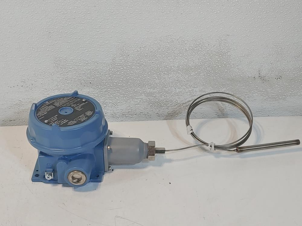 United Electric F120-6BS Adjustable Temperature Switch
