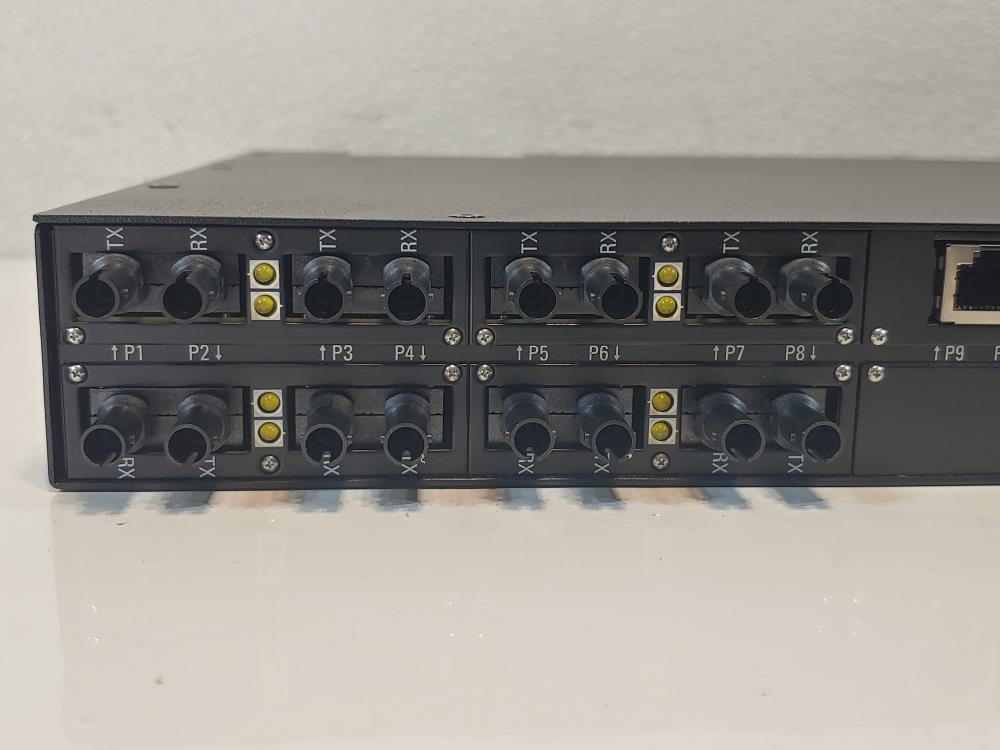 Siemens RUGGEDCOM RSG2100 32M Managed Ethernet Switch 